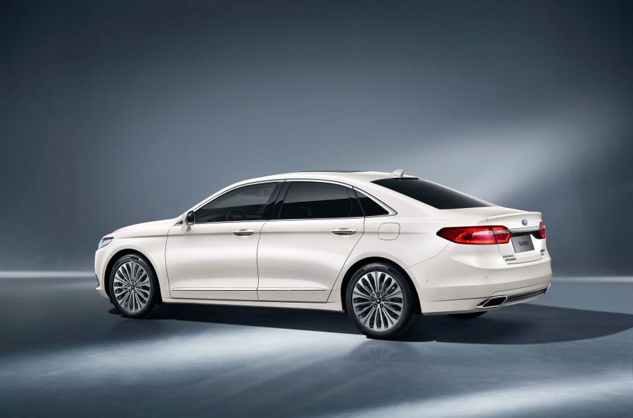  Ford Taurus LTD 2016 года  (CN) (фото 3 из 5)